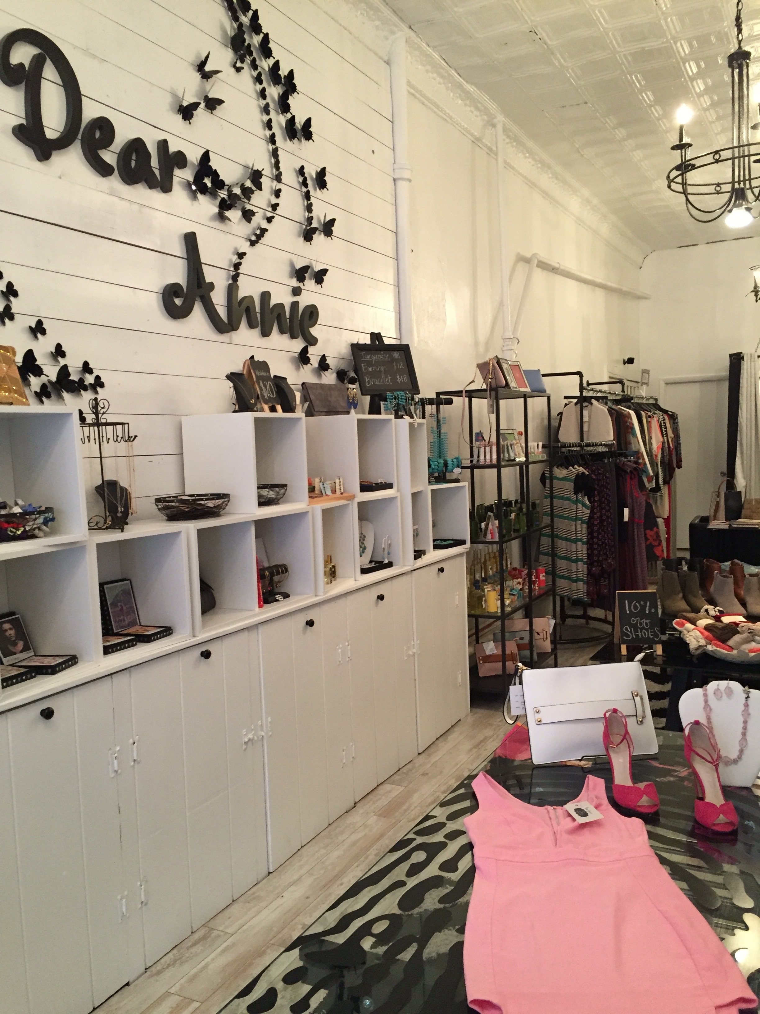 Annapolis Shopping Guide