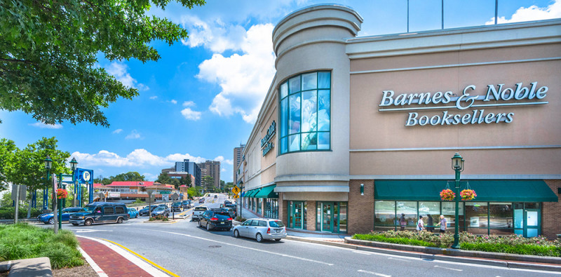 Residents React To Towson Barnes Noble Closing In May